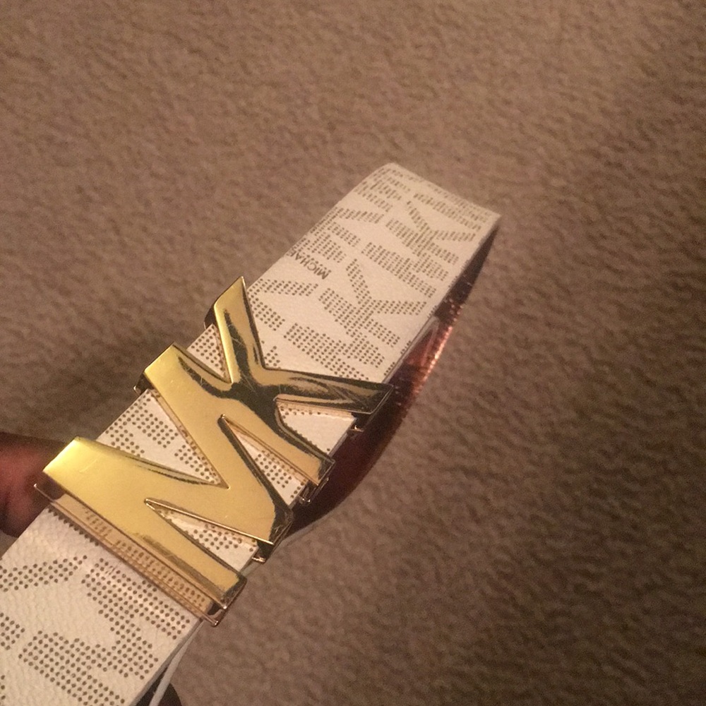 Micheal kore belt s